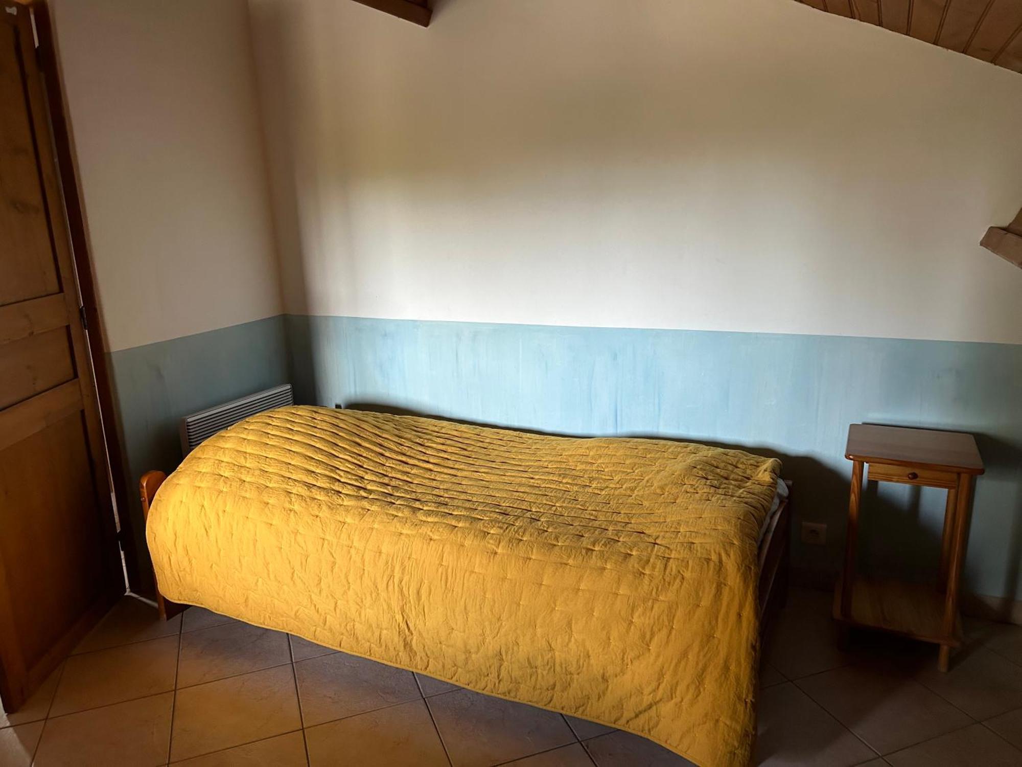 Les Tournesols Apartment Saint-Andiol ภายนอก รูปภาพ